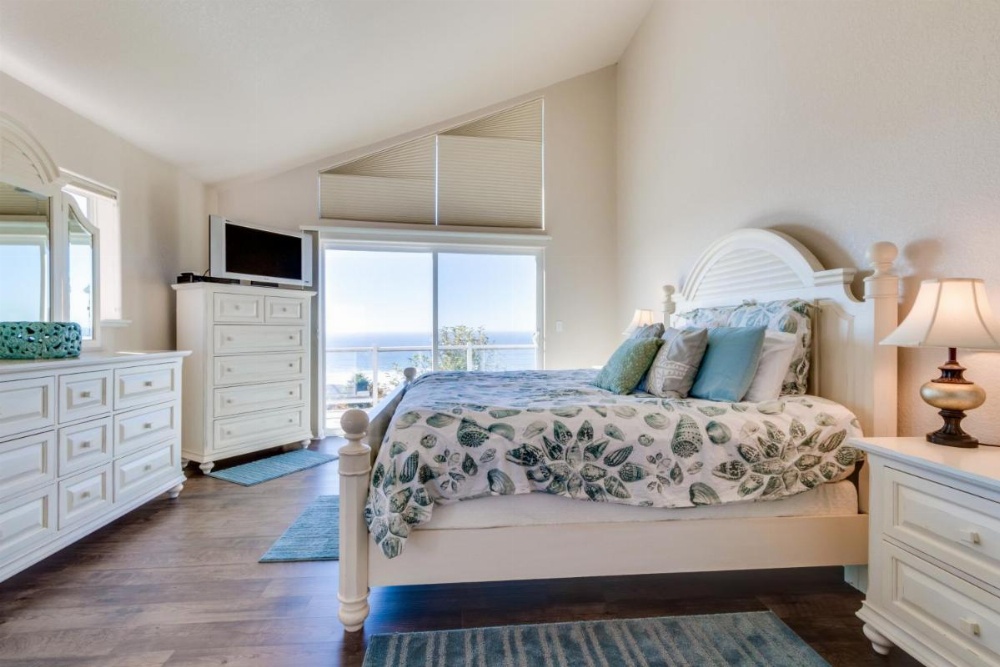 Pacific View Paradise Image 30